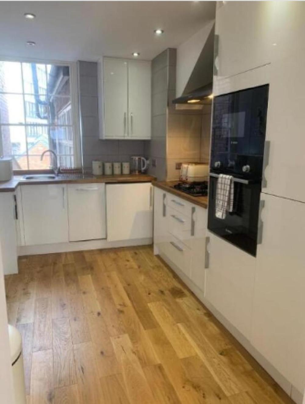 Hu1 Triplex City Centre Gem Sleeps 6 H7 Kingston upon Hull Room photo