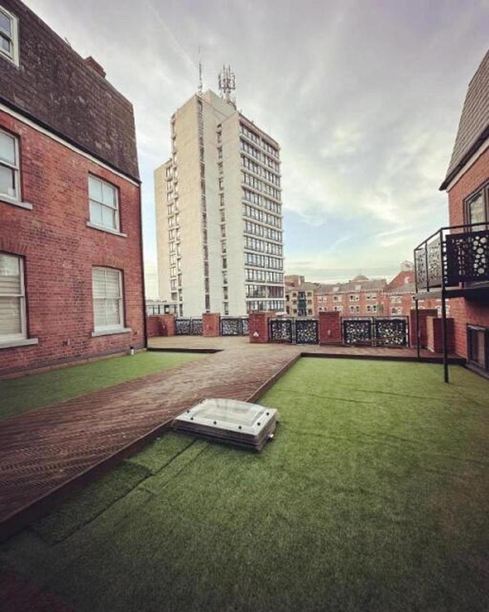 Hu1 Triplex City Centre Gem Sleeps 6 H7 Kingston upon Hull Room photo